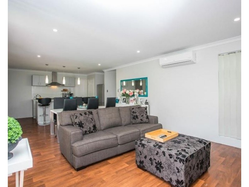 37 Kersley Avenue, Ellenbrook WA 6069