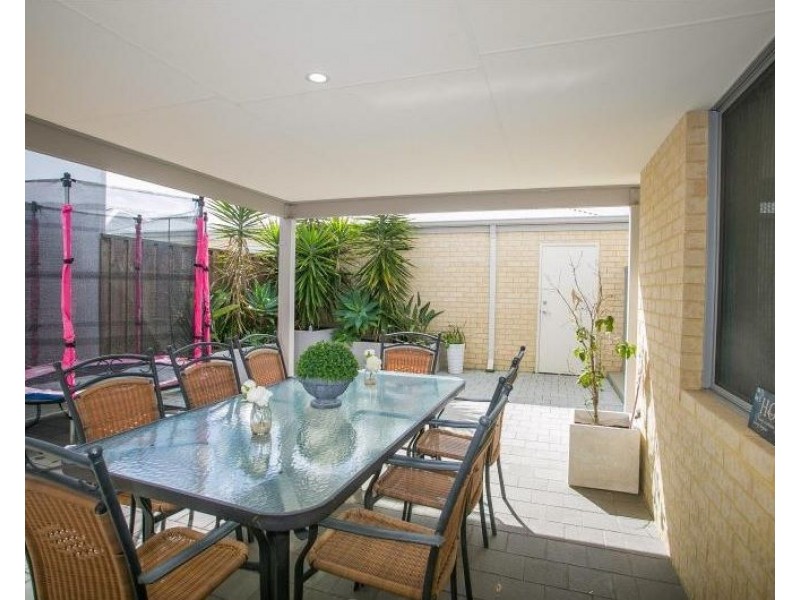 37 Kersley Avenue, Ellenbrook WA 6069