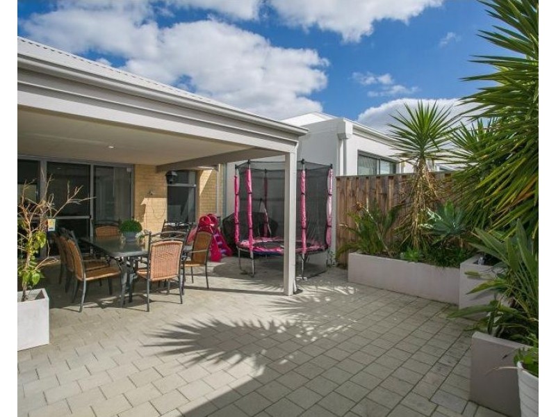 37 Kersley Avenue, Ellenbrook WA 6069