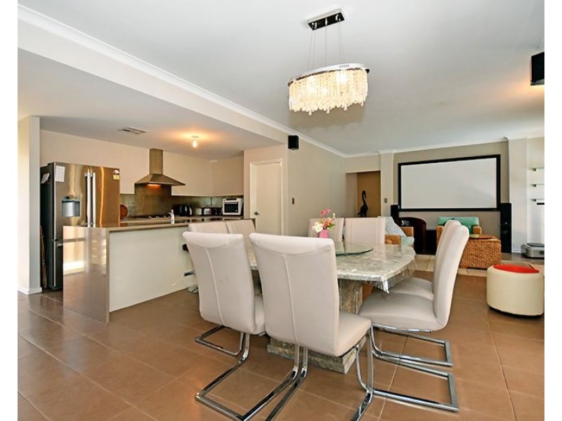 26 Ackworth Grange, The Vines WA 6069