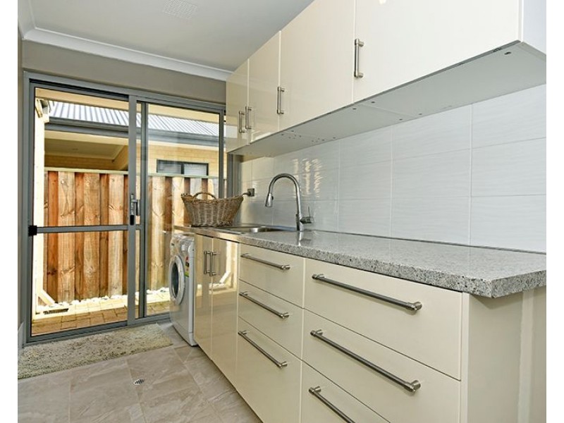 26 Ackworth Grange, The Vines WA 6069