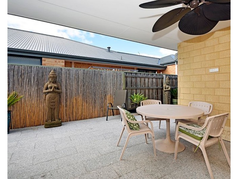 26 Ackworth Grange, The Vines WA 6069