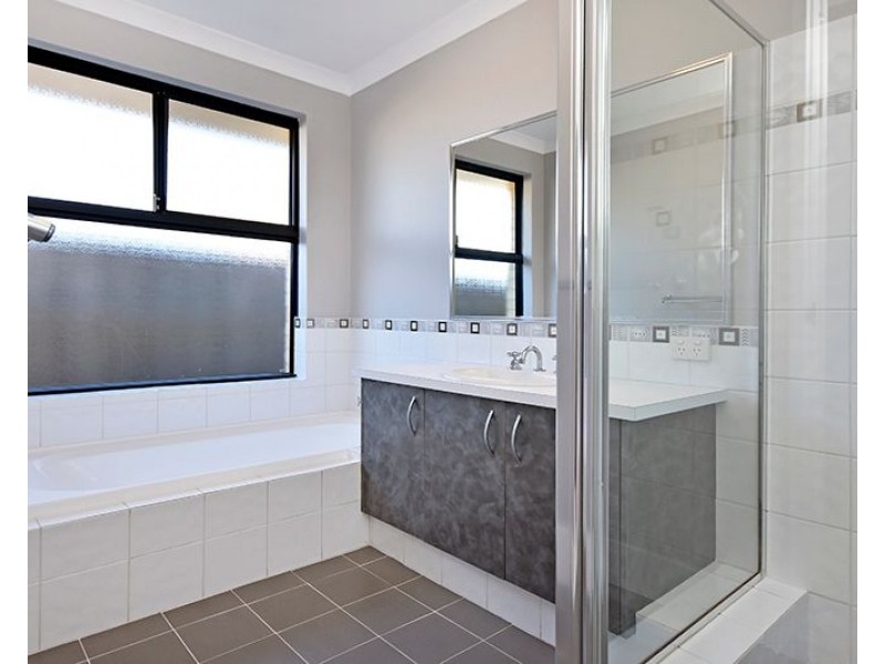 119 Charlottes Vista, Ellenbrook WA 6069