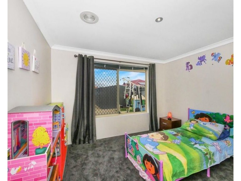 9 Messara Avenue, Henley Brook WA 6055