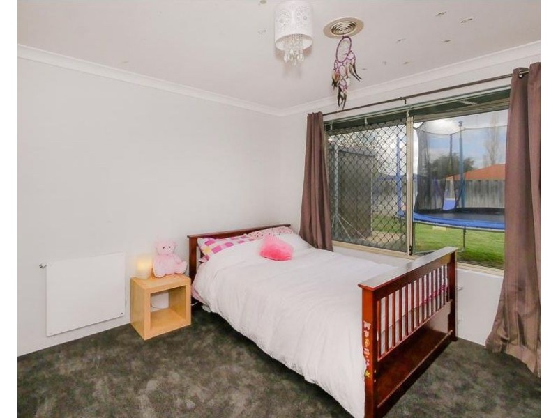 9 Messara Avenue, Henley Brook WA 6055