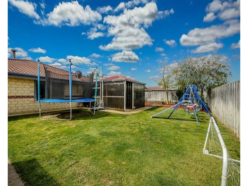 9 Messara Avenue, Henley Brook WA 6055