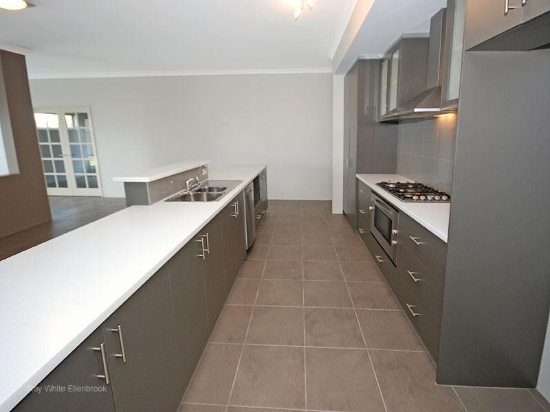 30 Artemis Elbow, Aveley WA 6069