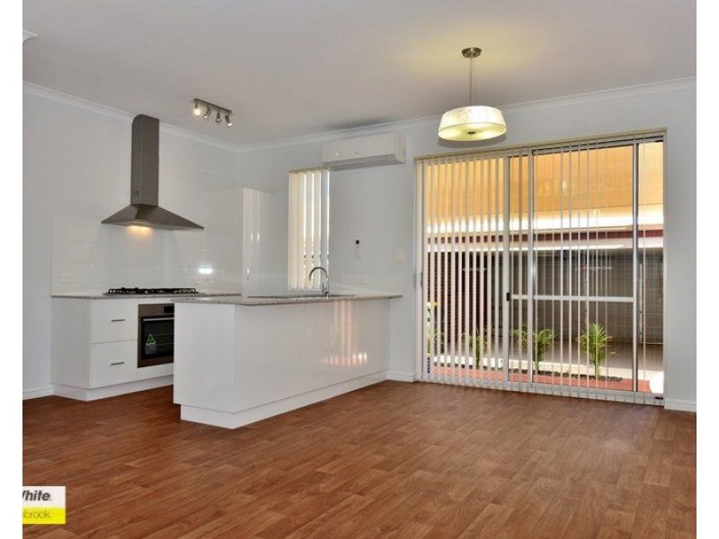 30 Mickle Alley, Ellenbrook WA 6069