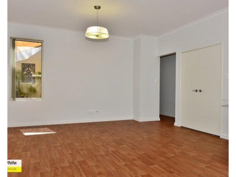 30 Mickle Alley, Ellenbrook WA 6069