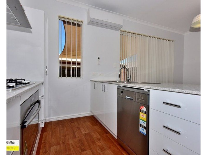 30 Mickle Alley, Ellenbrook WA 6069