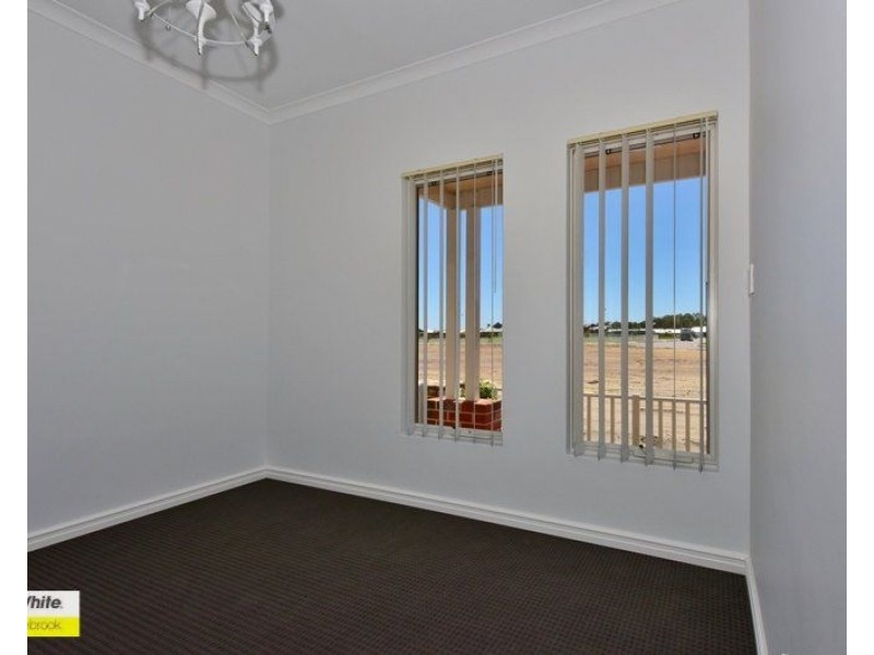 30 Mickle Alley, Ellenbrook WA 6069