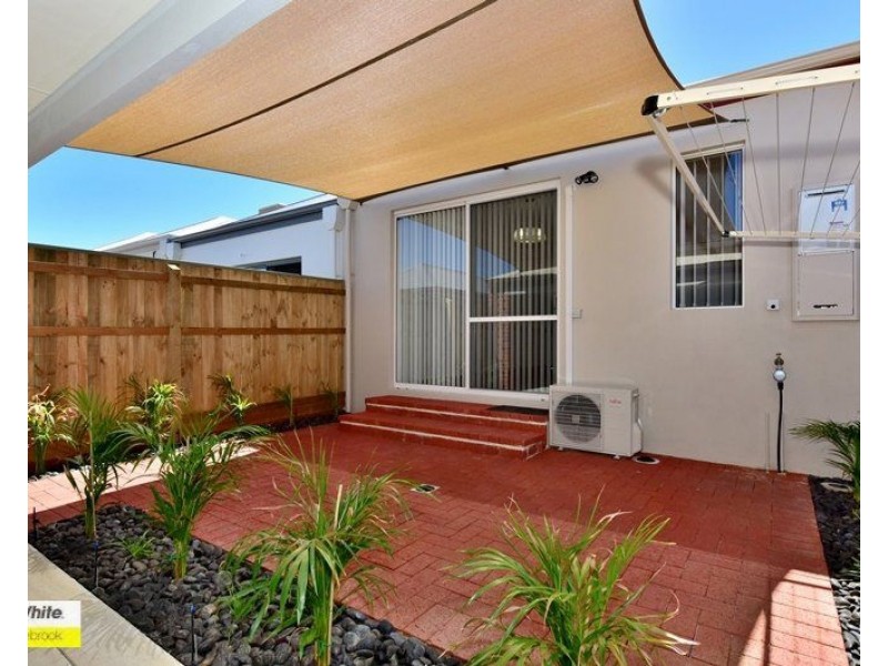 30 Mickle Alley, Ellenbrook WA 6069