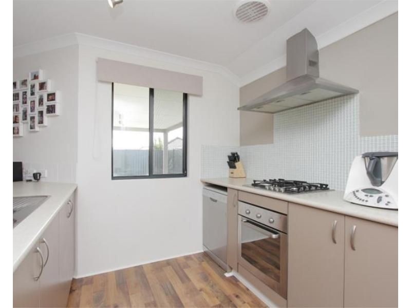 14 MARDEN Grange, Aveley WA 6069