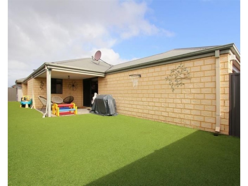 14 MARDEN Grange, Aveley WA 6069