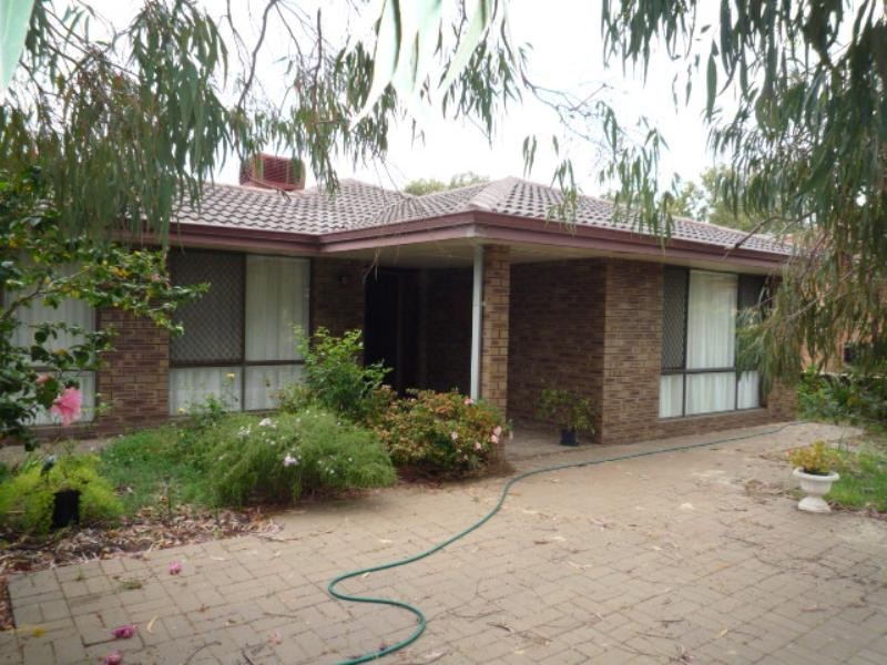 87 Queens Street, South Guildford WA 6055