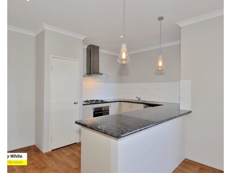32 Weyba Turn, Ellenbrook WA 6069