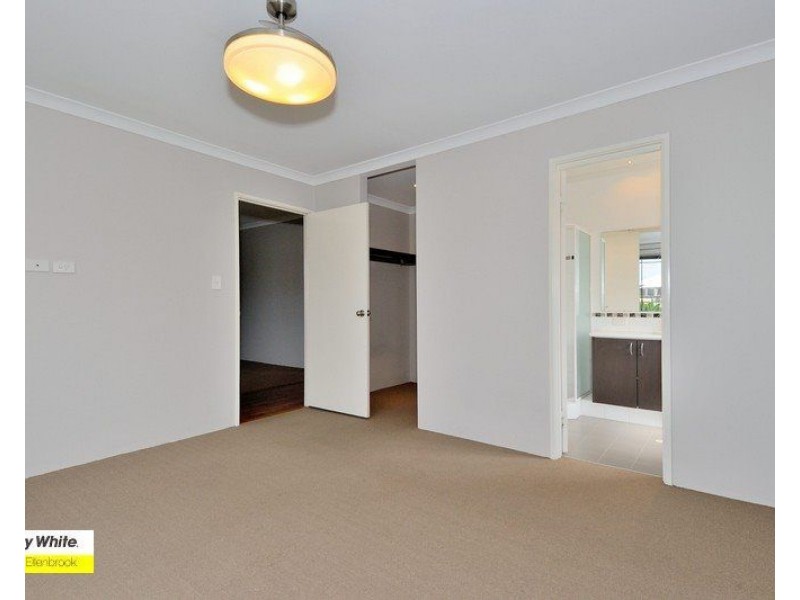 32 Weyba Turn, Ellenbrook WA 6069