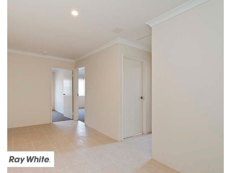 31 Pierre Bend, Ellenbrook WA 6069