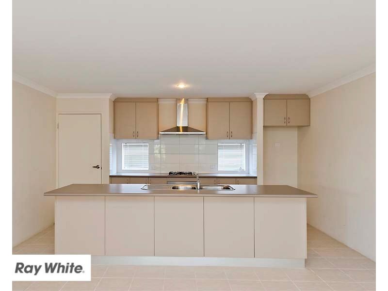 31 Pierre Bend, Ellenbrook WA 6069