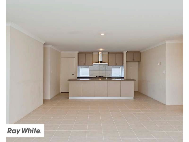 31 Pierre Bend, Ellenbrook WA 6069