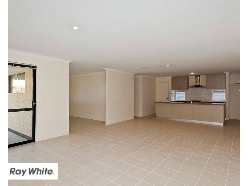 31 Pierre Bend, Ellenbrook WA 6069