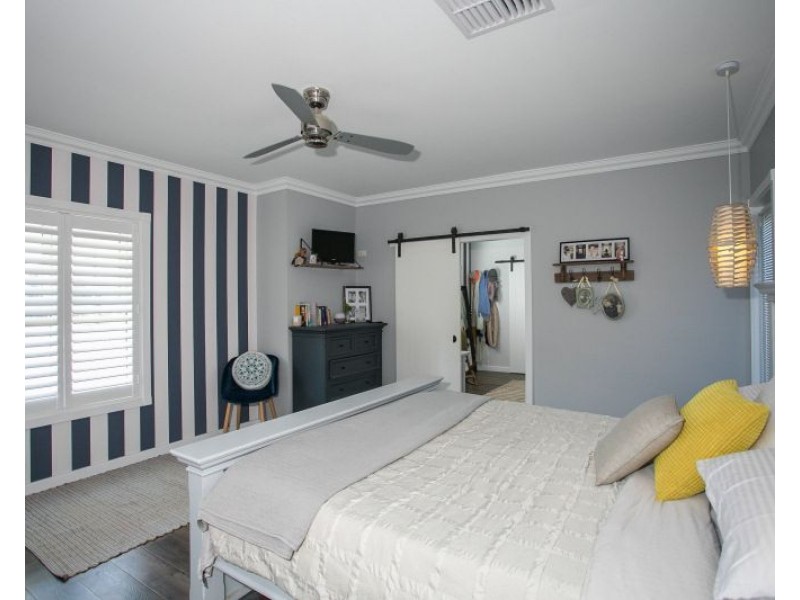 42 Portmarnock Drive, The Vines WA 6069