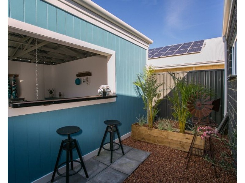 42 Portmarnock Drive, The Vines WA 6069