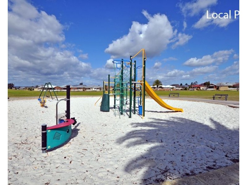 65 Farmaner Parkway, Ellenbrook WA 6069