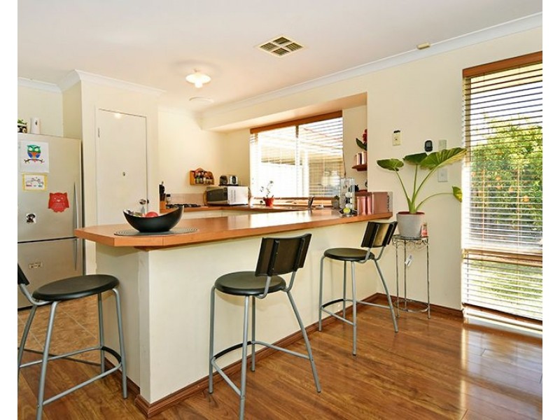 40 Delmage Circle, Ellenbrook WA 6069