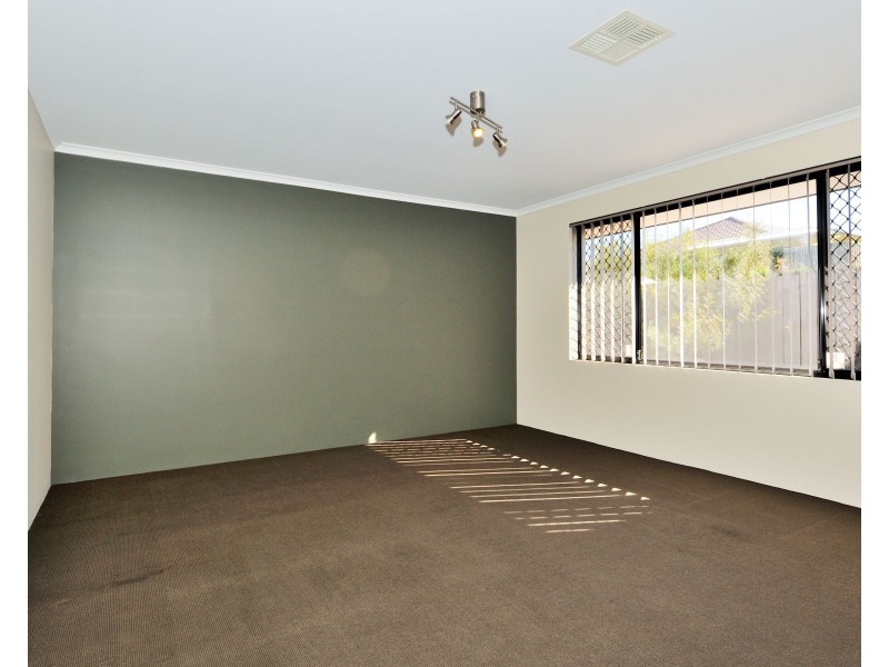 34 Mundego Turn, Ellenbrook WA 6069