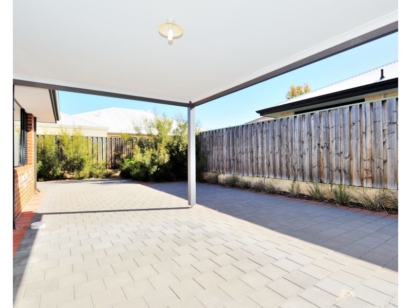 34 Mundego Turn, Ellenbrook WA 6069