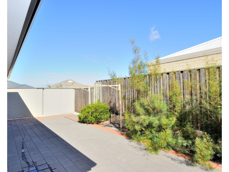 34 Mundego Turn, Ellenbrook WA 6069