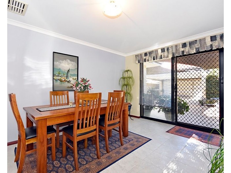 4 Lyon Way, Ellenbrook WA 6069