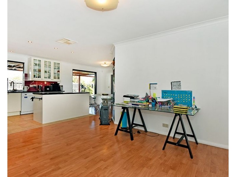 28 Winderie Crescent, Ellenbrook WA 6069