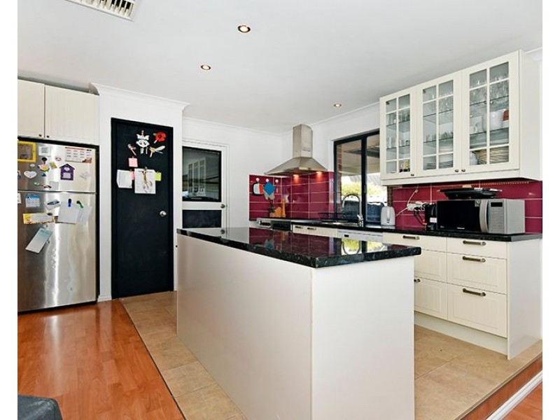 28 Winderie Crescent, Ellenbrook WA 6069