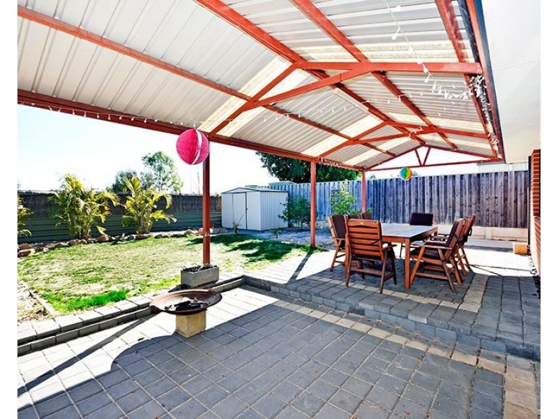 28 Winderie Crescent, Ellenbrook WA 6069