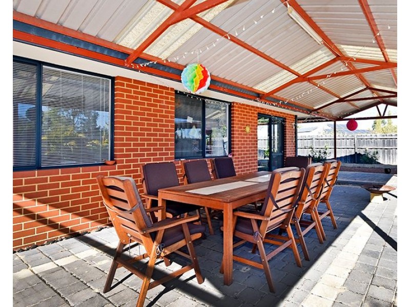 28 Winderie Crescent, Ellenbrook WA 6069