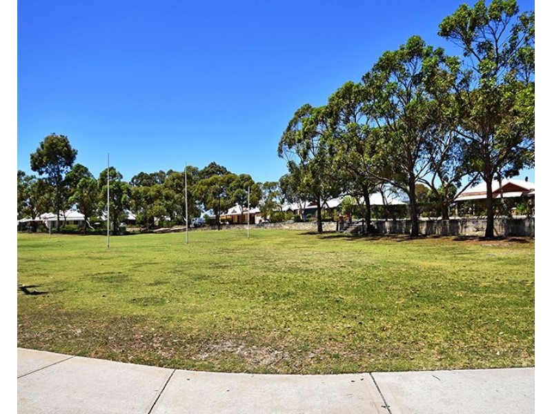 28 Winderie Crescent, Ellenbrook WA 6069