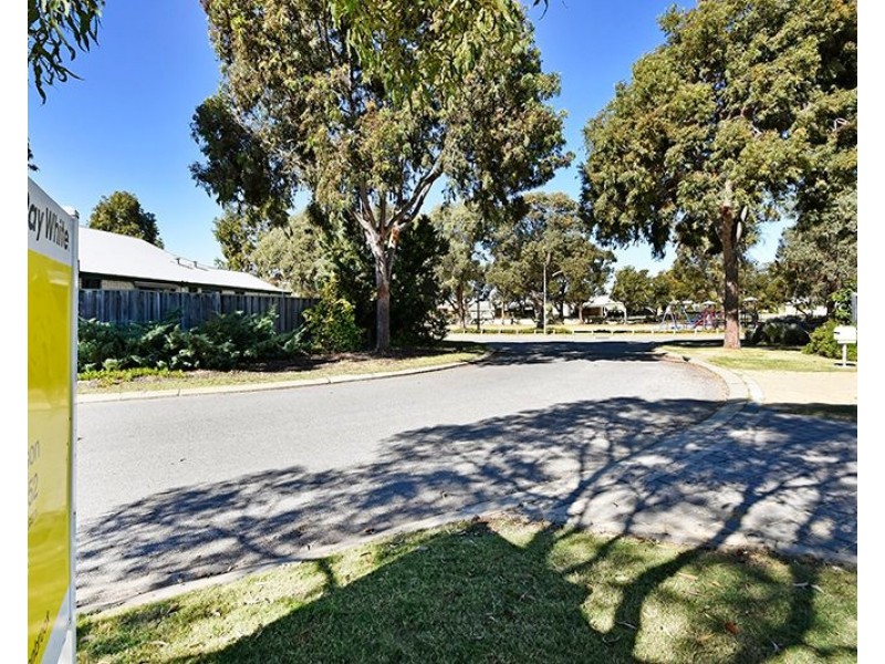28 Winderie Crescent, Ellenbrook WA 6069