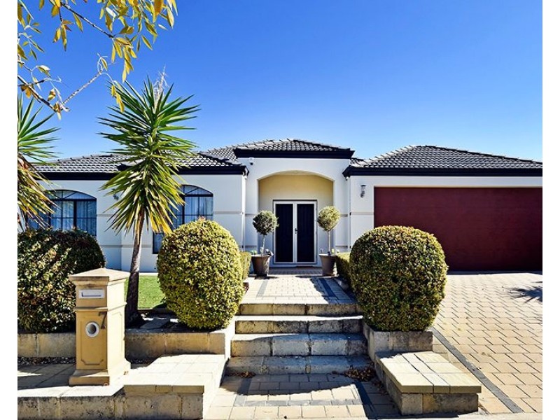 7 Tondoon Bend, Aveley WA 6069