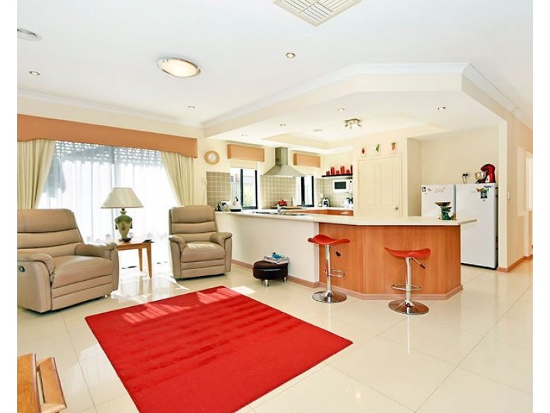 7 Tondoon Bend, Aveley WA 6069