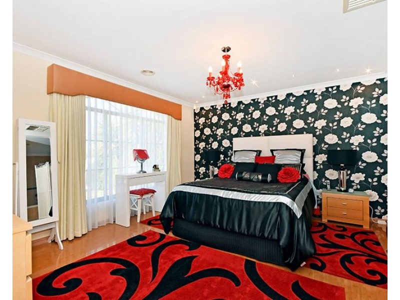 7 Tondoon Bend, Aveley WA 6069