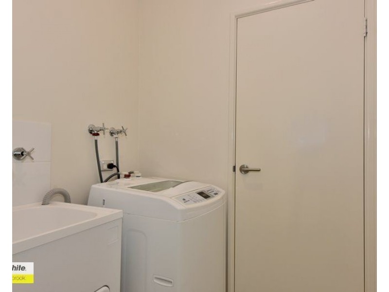 15 Riverland Drive, Ellenbrook WA 6069