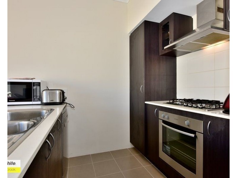 15 Riverland Drive, Ellenbrook WA 6069