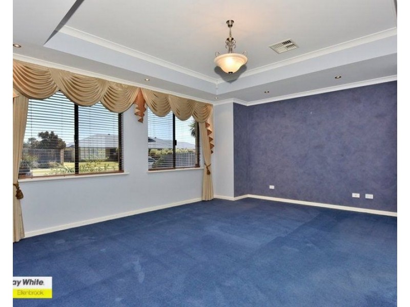 3 Horseshoe Circuit, Henley Brook WA 6055