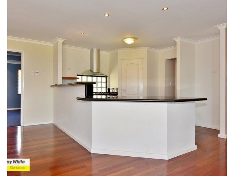 3 Horseshoe Circuit, Henley Brook WA 6055