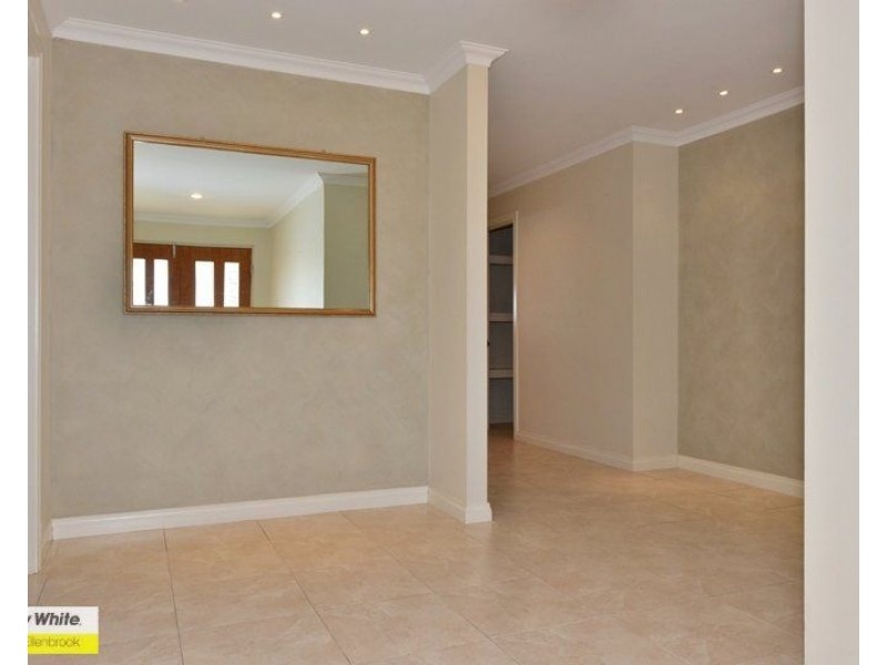 23 Balsam Mews, Aveley WA 6069