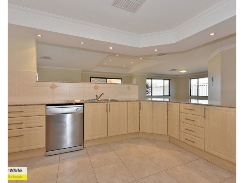 23 Balsam Mews, Aveley WA 6069