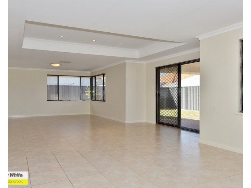 23 Balsam Mews, Aveley WA 6069