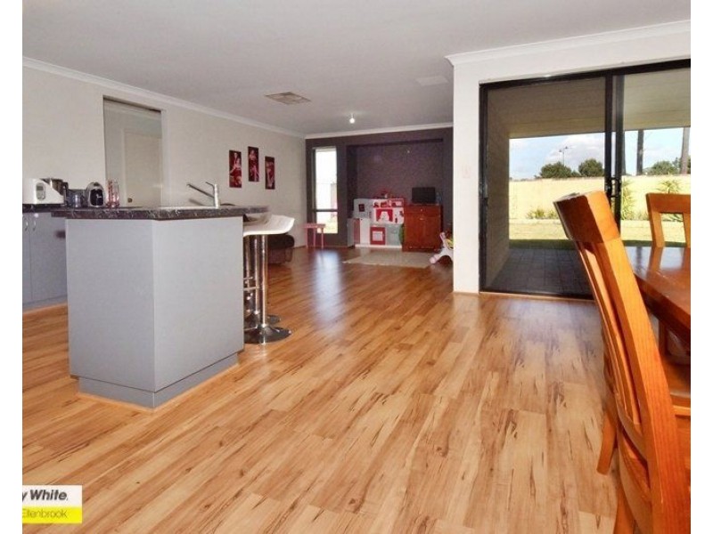 226 Charlottes Vista, Ellenbrook WA 6069